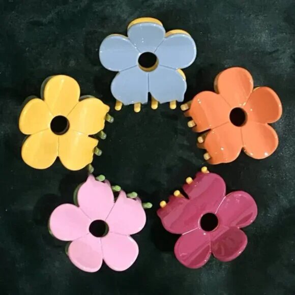 NWT Cleo Daisy Colorblock Orange and Tan Hair Claw Clip - Picture 4 of 5